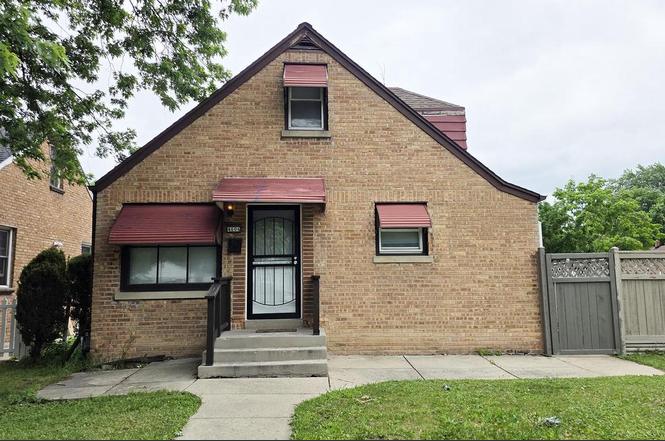 4606 N Sherman Blvd