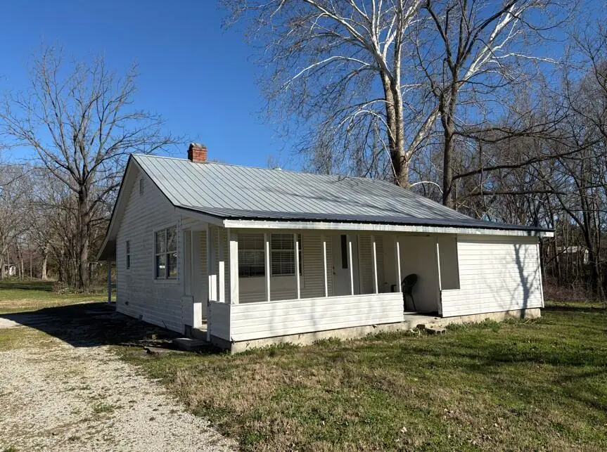 29060 Main St