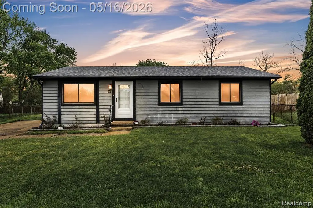 11 Faust Ct