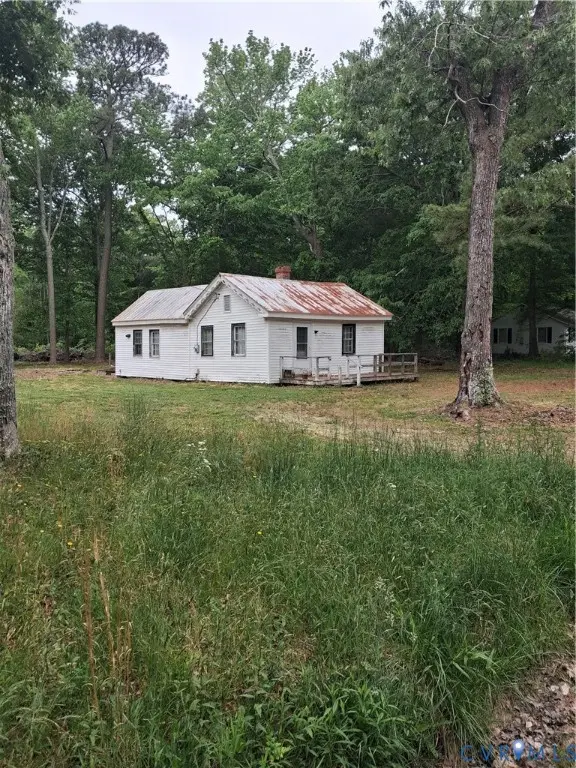 406 Hamburg Rd