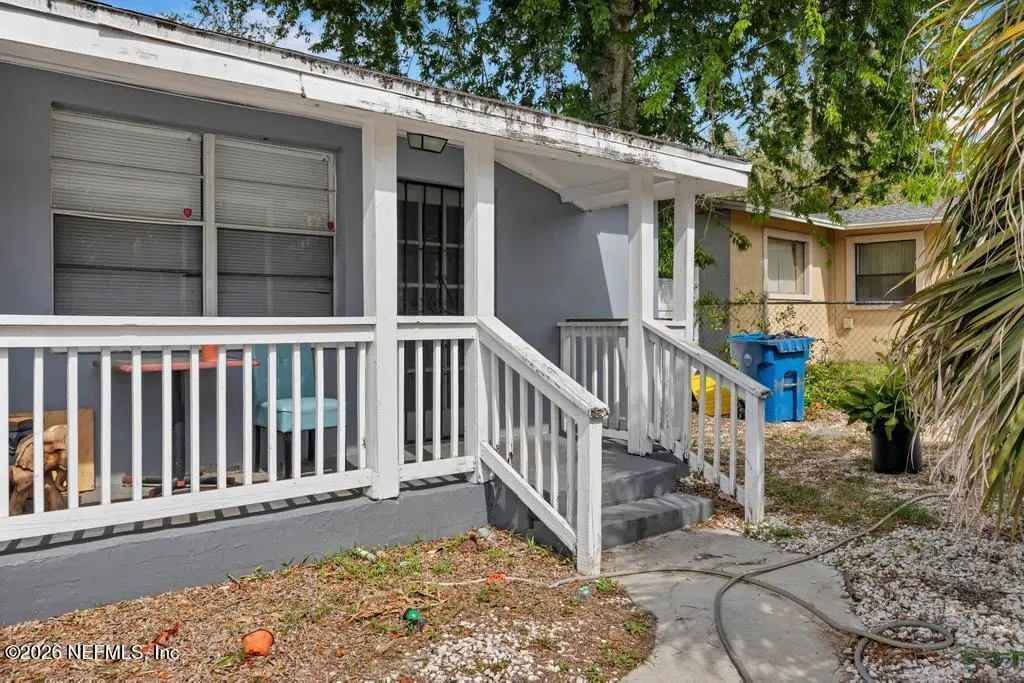 5210 Dodge Rd