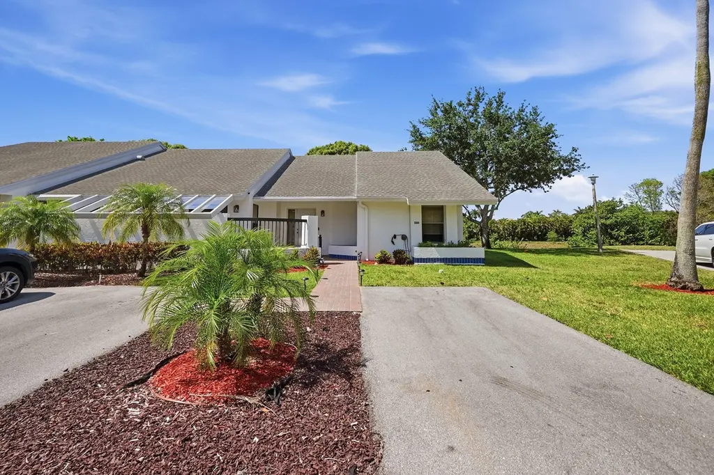 10775 Waterberry Dr