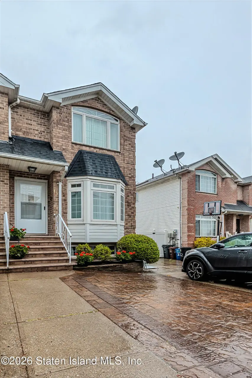 18 Bellavista Ct