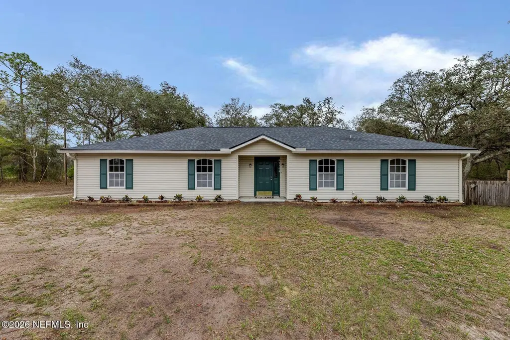 67104 Elnora Ln
