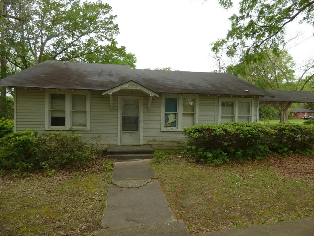 415 N Magnolia St