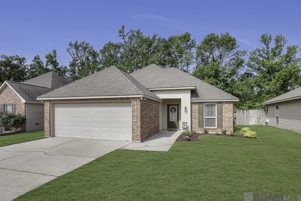 15467 Oakstone Dr