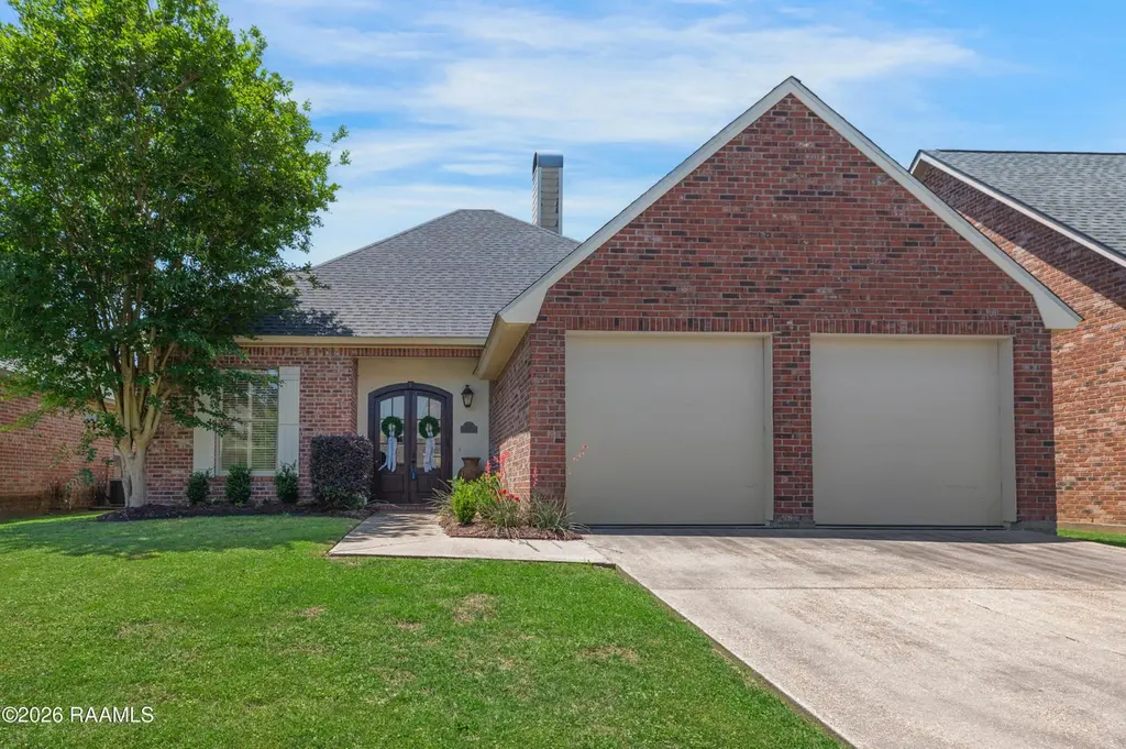 112 Tonbridge Dr