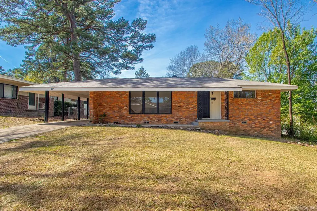 57 Glenmere