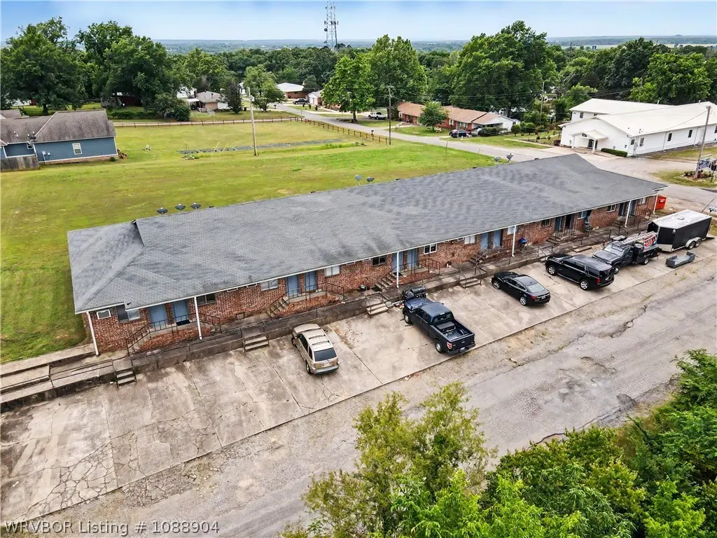 317 Young St