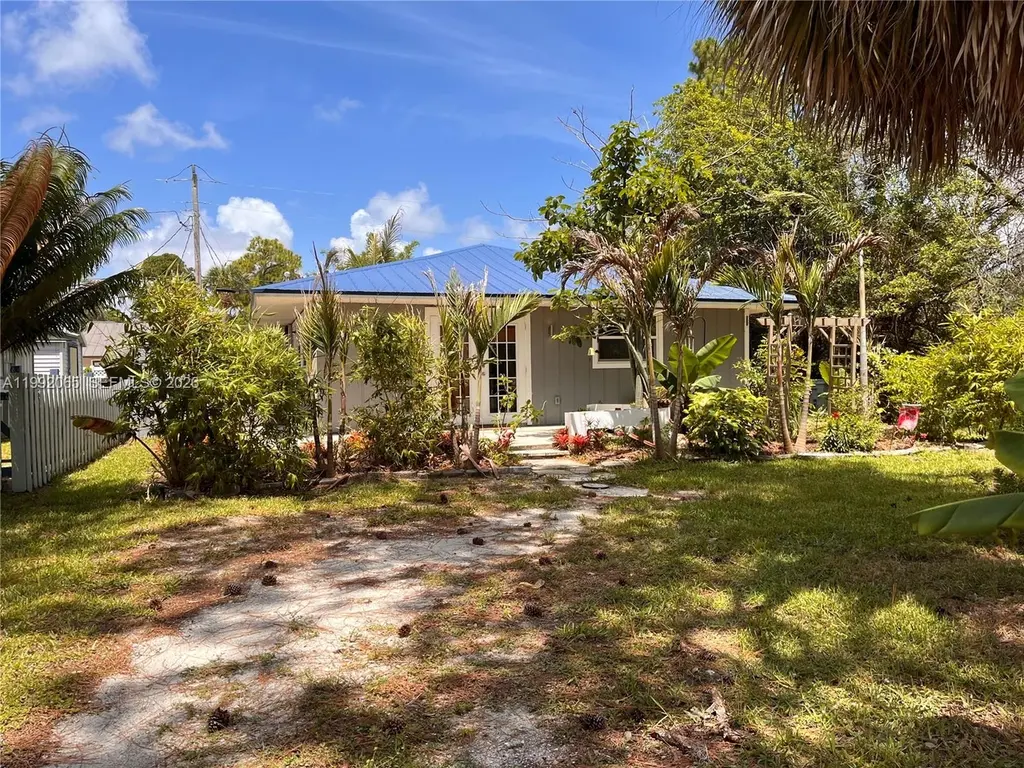 1125 SW 15th Ave SW