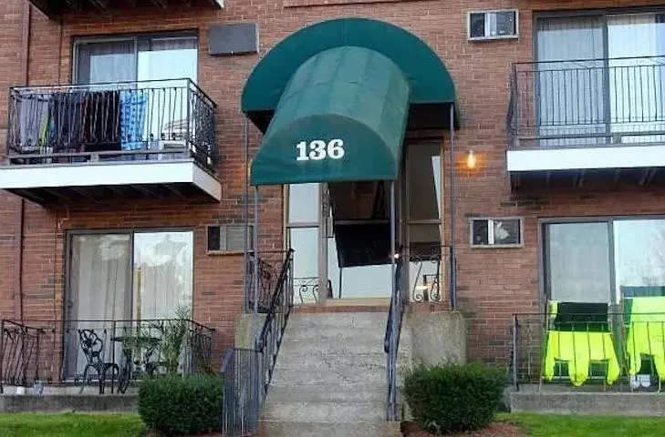 136 Mammoth Rd #26