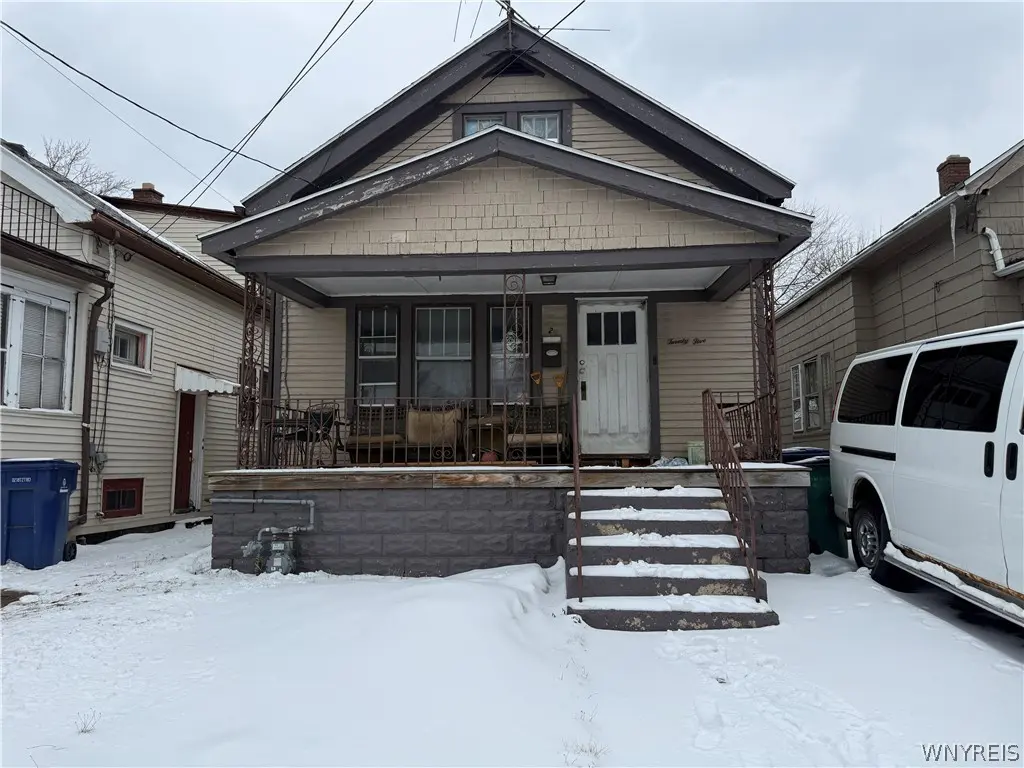 25 Chadduck Ave