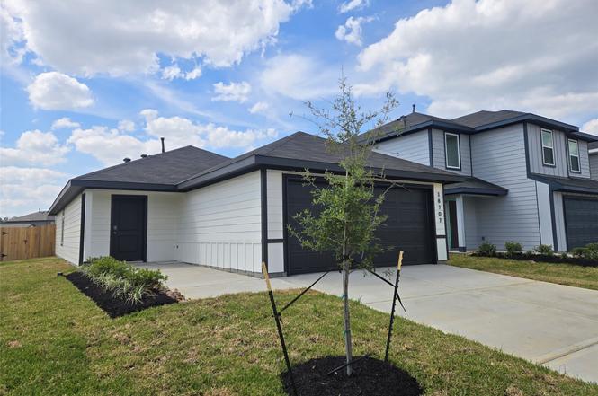 18707 Sunset Horizon Dr