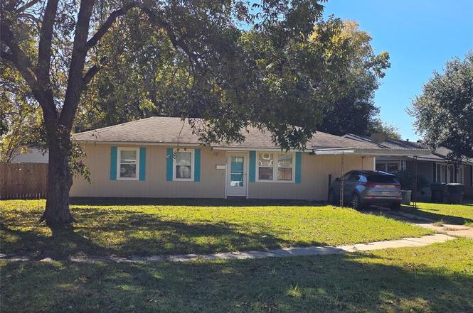 1523 Viosca St