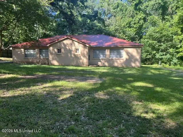 353 Foster Mound Rd