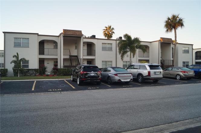 7701 Starkey Rd #408