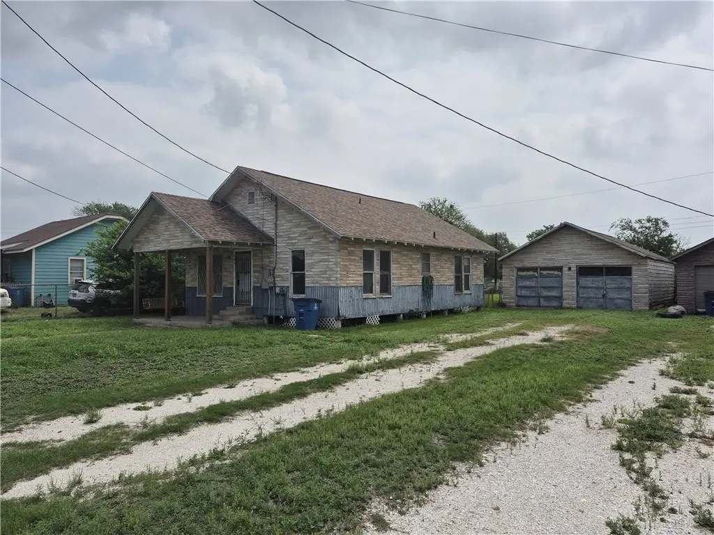 202 N Gregory St