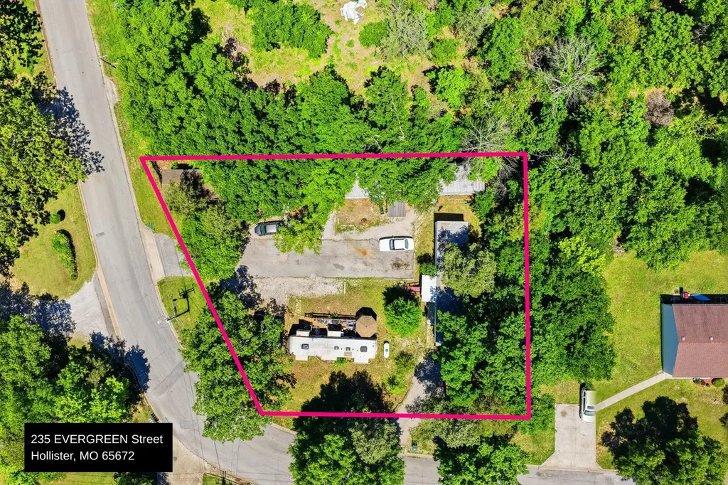 235 Evergreen Ave Unit A,B,C