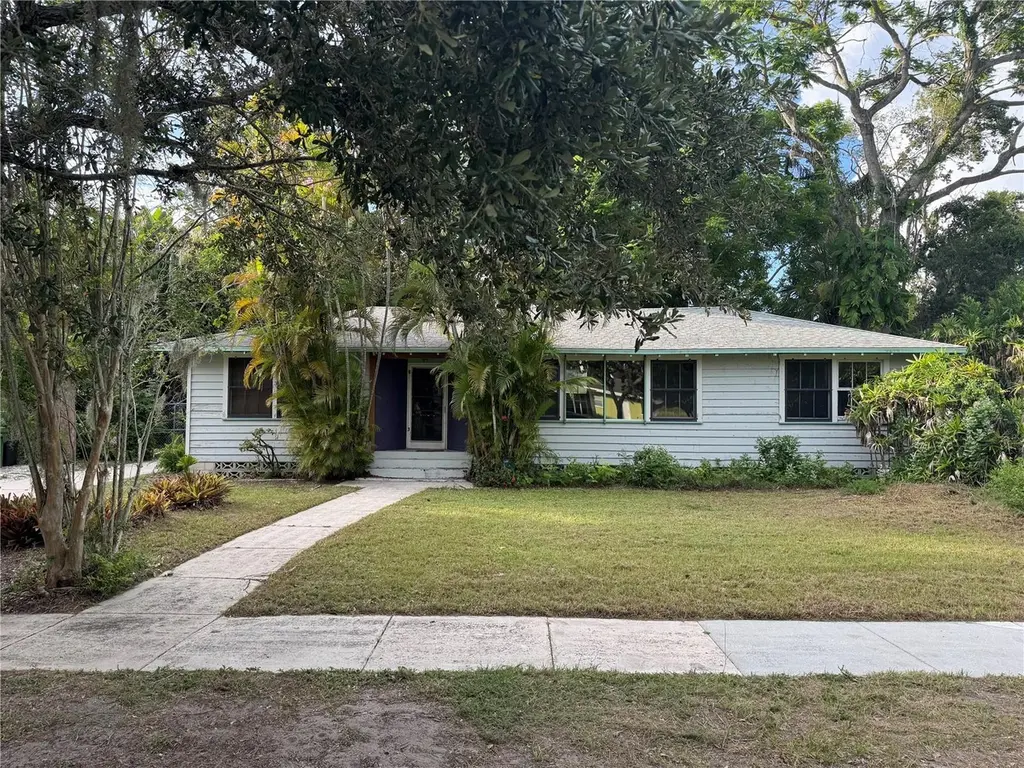 1109 Patterson Dr