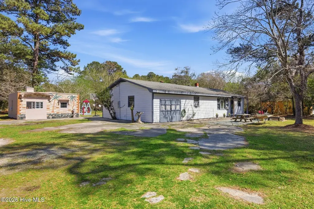 2006 Oakley Rd