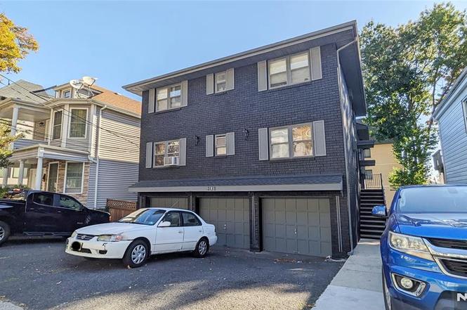 401 Undercliff Ave