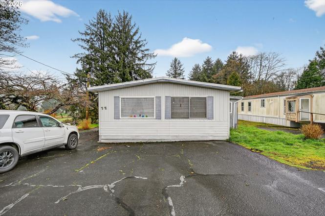 7120 Fairview Rd #35