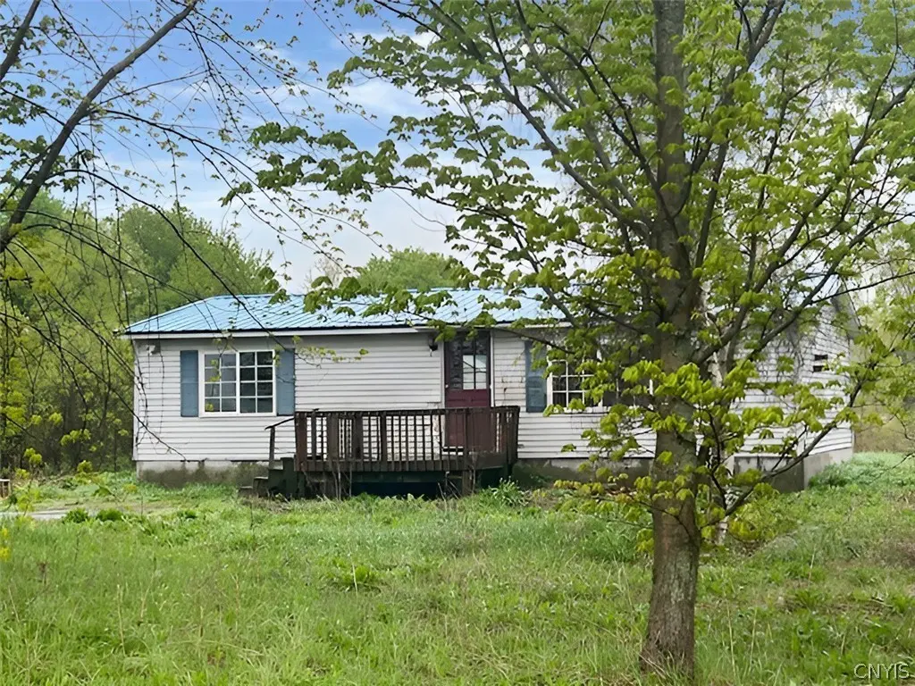 5266 Ostrander Rd