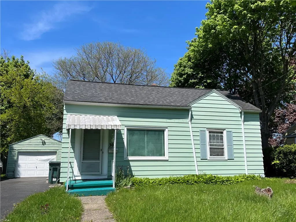 304 Ashwood Dr