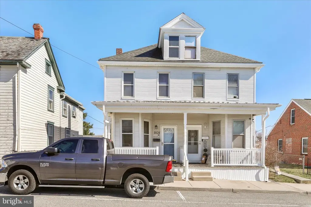 1024 Pope Ave