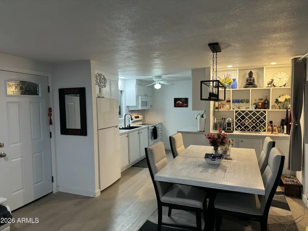6960 W Peoria Ave #51