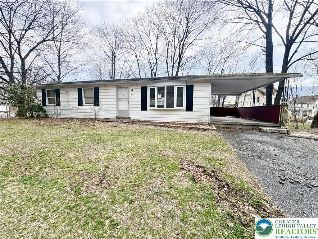 211 Fireline Rd