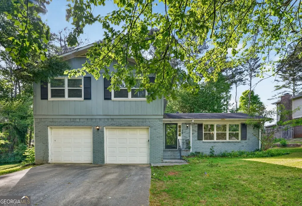 523 Barbashela Cir