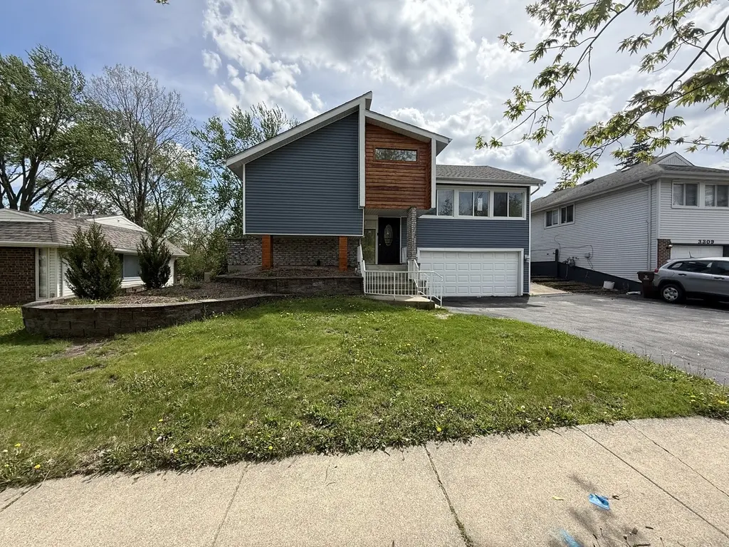 3307 Fountainbleau Dr