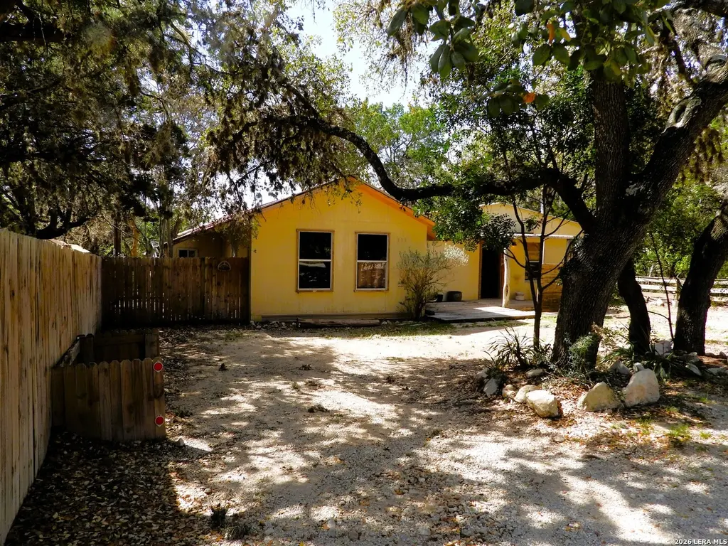 333 Rainbow Dr