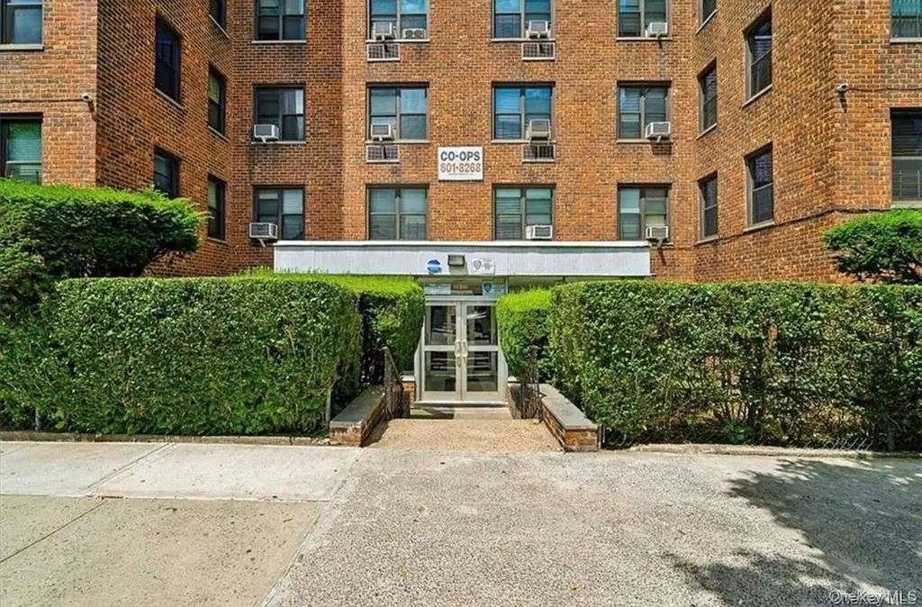 2835 Webb Ave Unit 6E