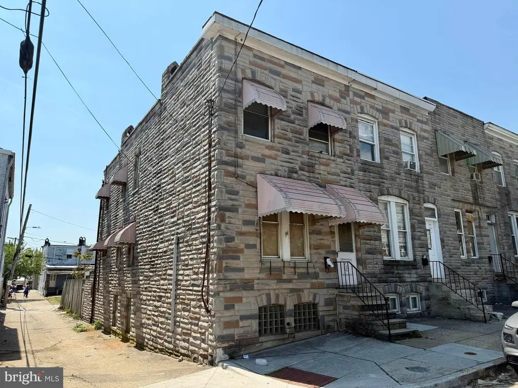 1631 Church St