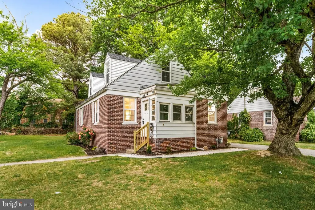 1 Dixie Dr