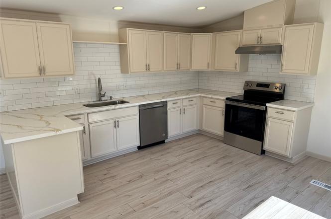 31306 E Timberloch Trl