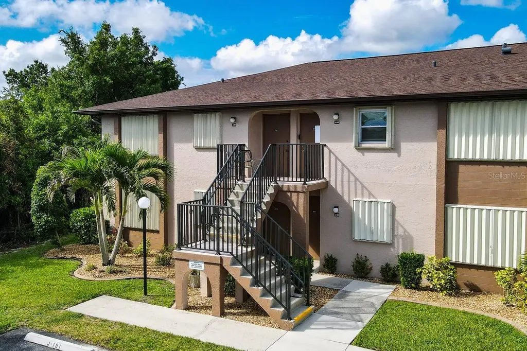25100 Sandhill Blvd Unit J-201