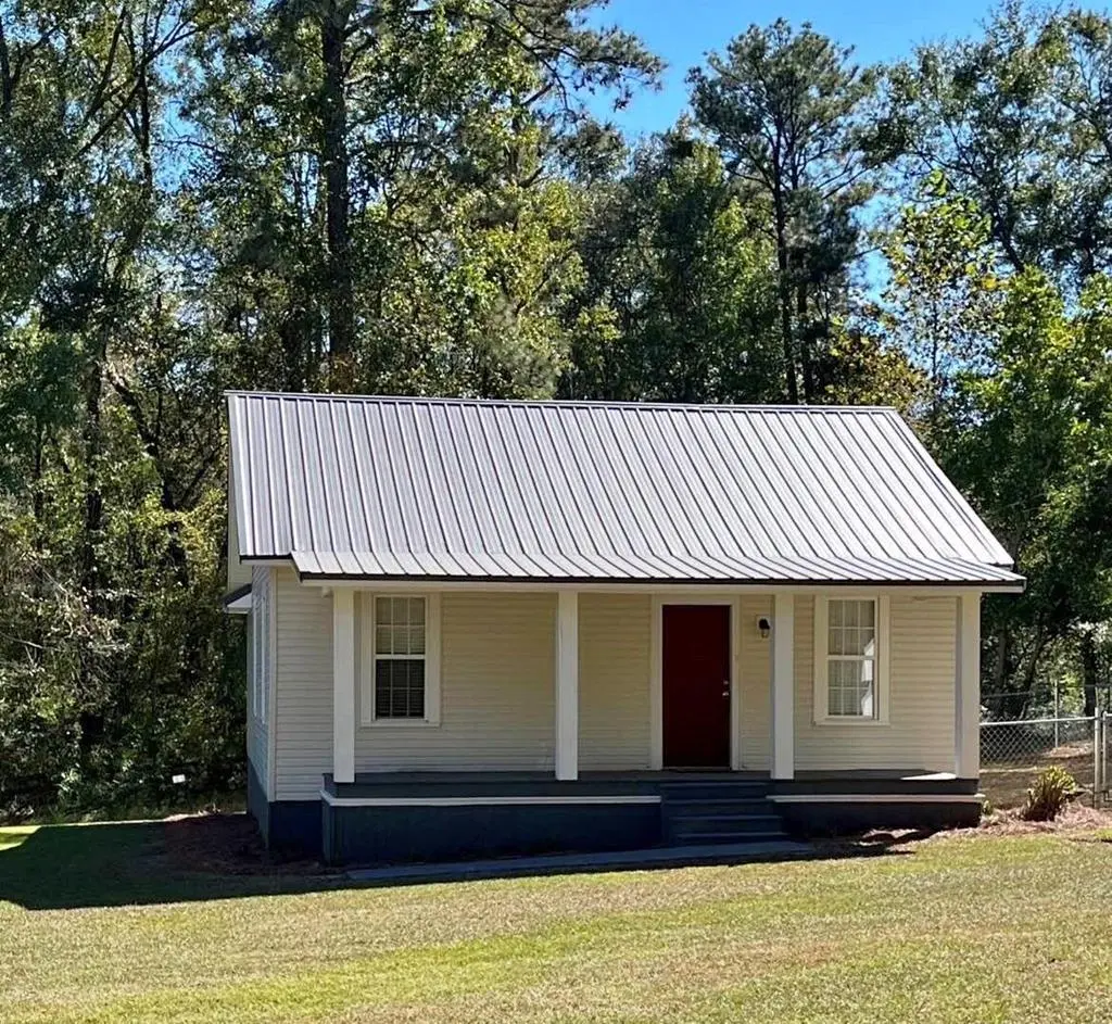 997 Butter & Egg Rd