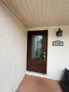 125 Lake Olive Dr