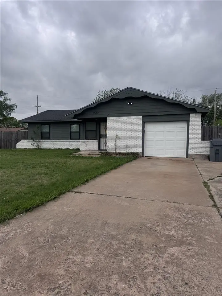 1502 NW 48th St