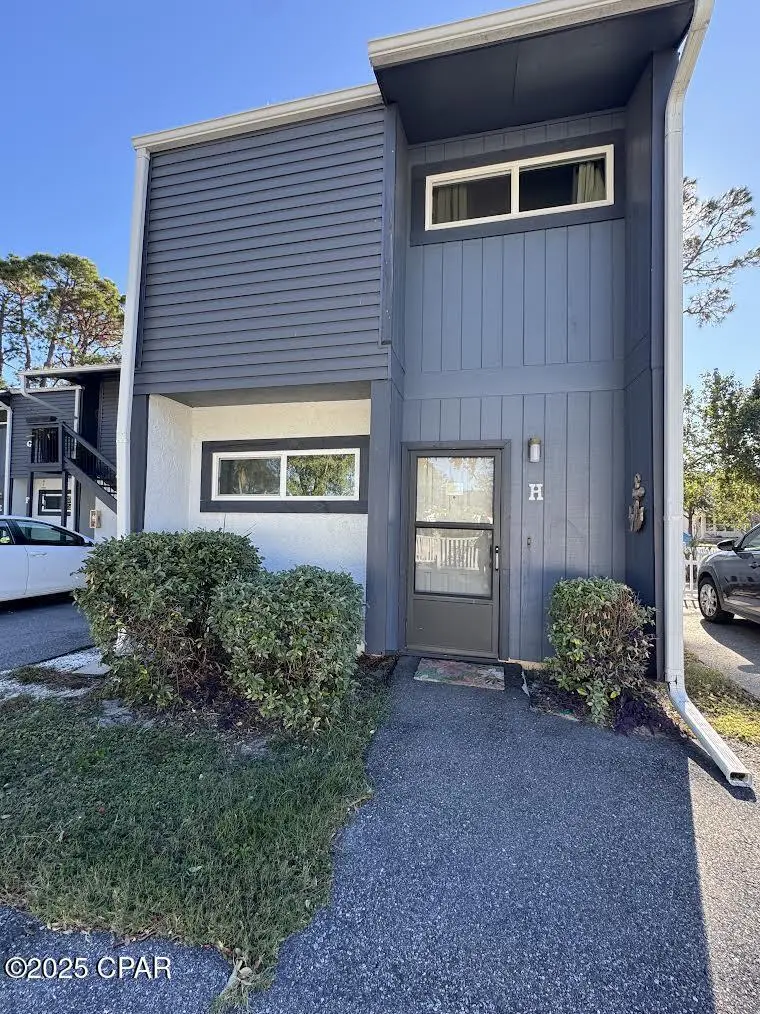 7125 N Lagoon Dr Unit H