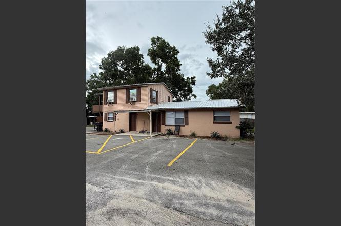 4570 Transport Rd