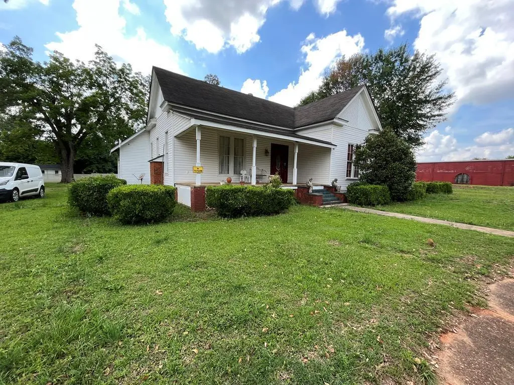 3109 Calhoun St