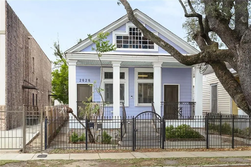 2626 Louisiana Ave
