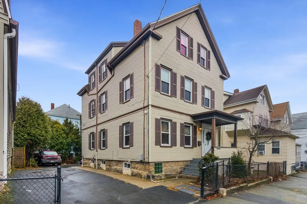 21 Salisbury St