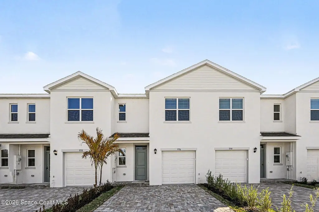 474 Houston Ln