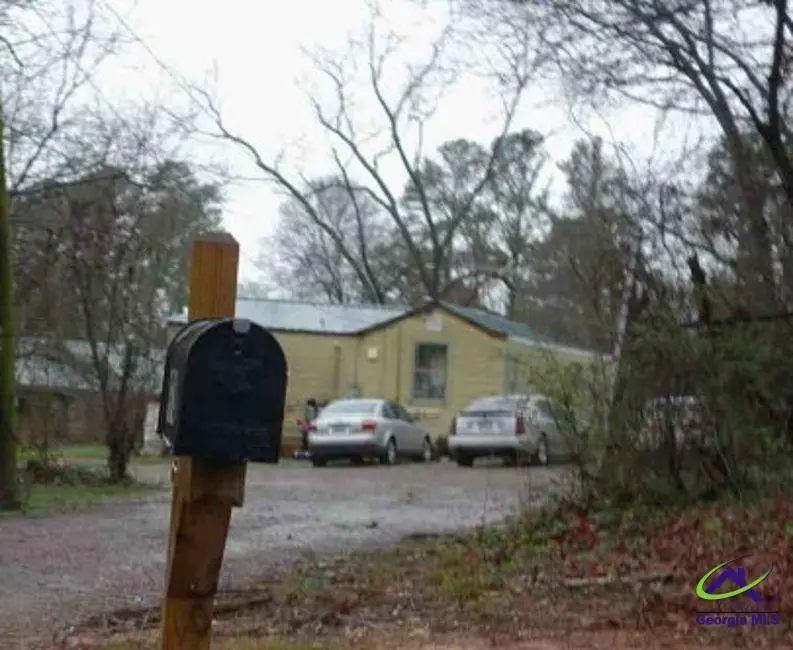 978 W Ridge Rd