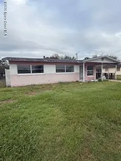 3710 Catalina Dr